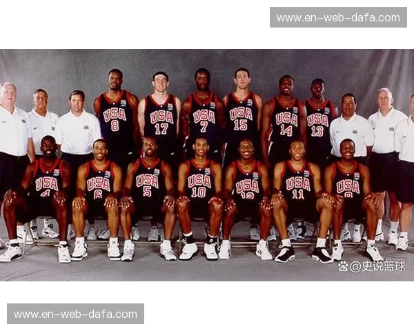 红蓝之约：跨越三十年的追梦与碰撞——中国男篮与梦之队的恩怨史诗